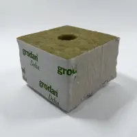 Grodan - Steinwollblock 10x10x6,5cm kleines Loch
